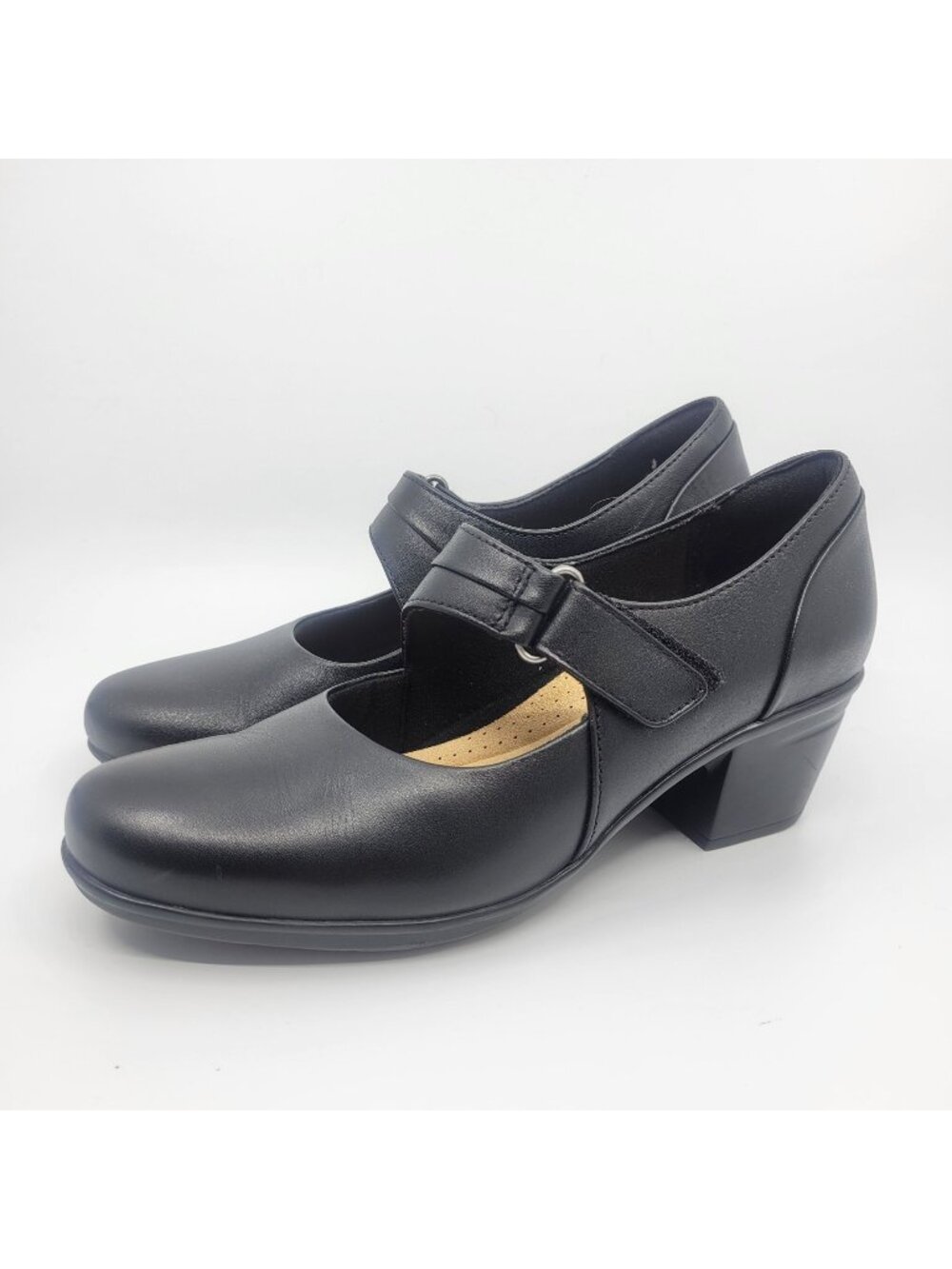 Clarks Collection Rosalyn Wren Pumps Womens size 7 Black Leather Mary Jane Heels